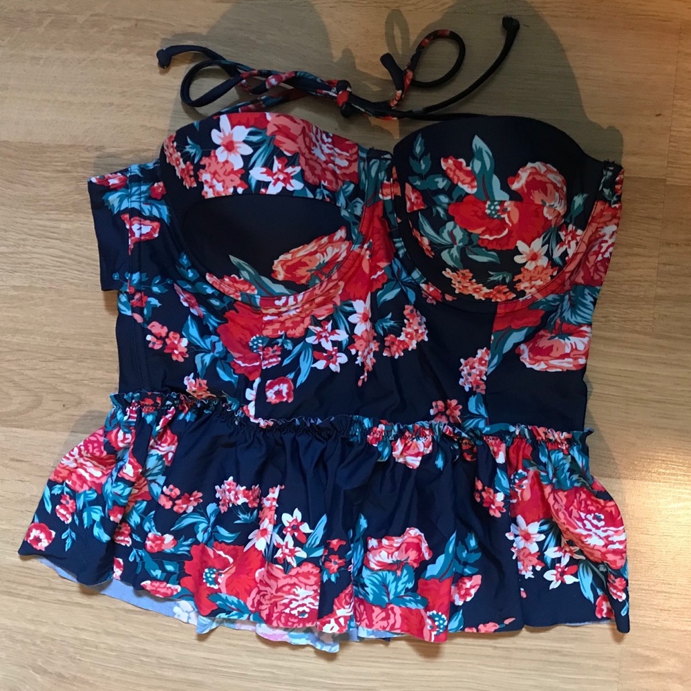 Floral peplum swim top and bottom set